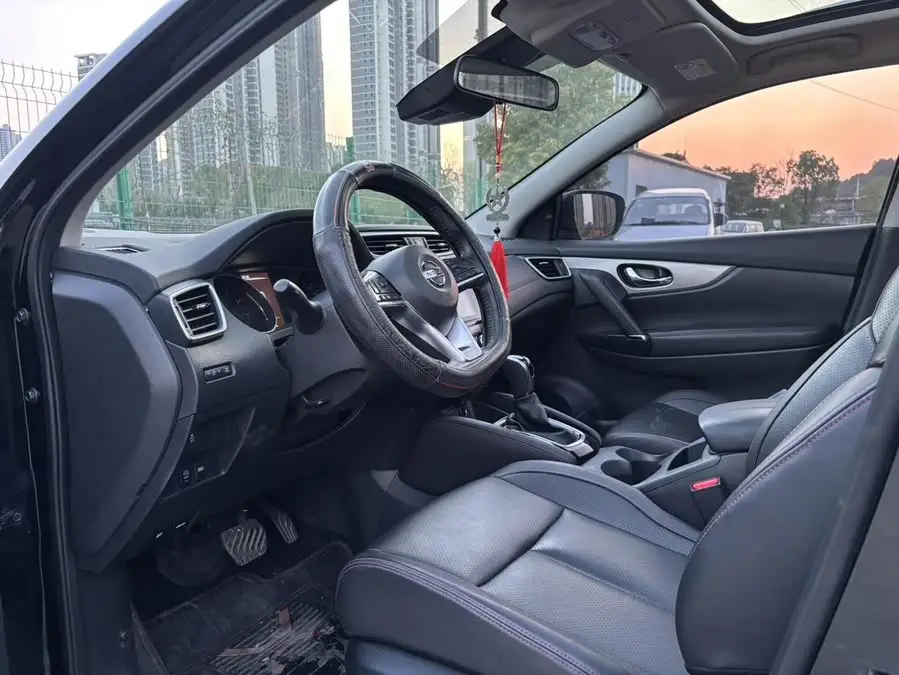 2021 Nissan Qashqai 2.0L CVT Luxury Navigation Edition