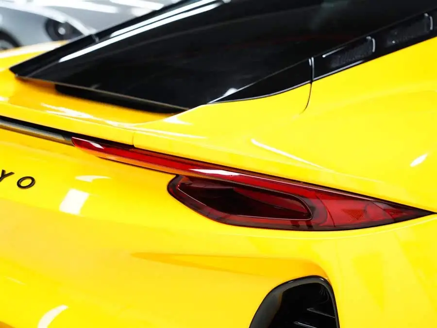 إيميرا 2022 3.5T V6 يدوي الإصدار الأول