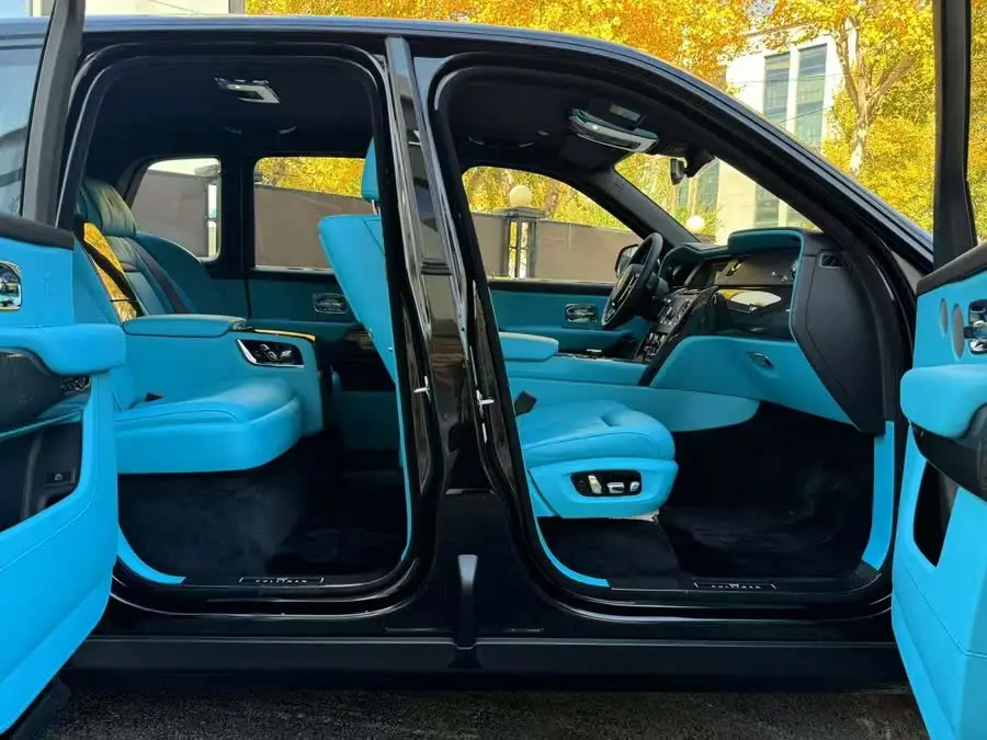 Cullinan 2024 Black Badge