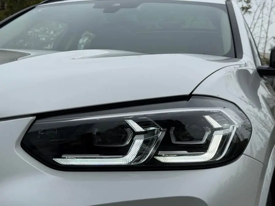 BMW X3 2023 xDrive30i Leading Edition M Night Package