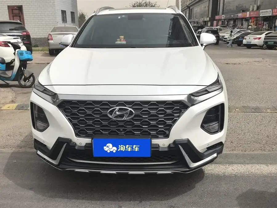 2020 Hyundai Santa Fe 380 TGDi Automatic Two-Wheel Drive GLS Luxury