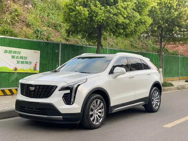 Cadillac XT4 2021 Model 28T Front-Wheel Drive Premium