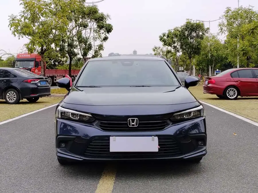 Civic 2023 240TURBO CVT Dynamic C-Special Edition