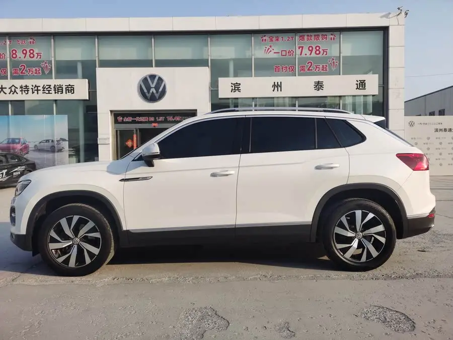 تيرون 2020 330 TSI نسخة الفخامة الذكية ذات الدفع الثنائي