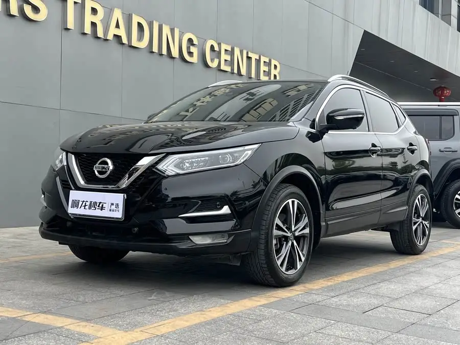 2022 نيسان قاشقاي 2.0 لتر CVT XV بريميوم