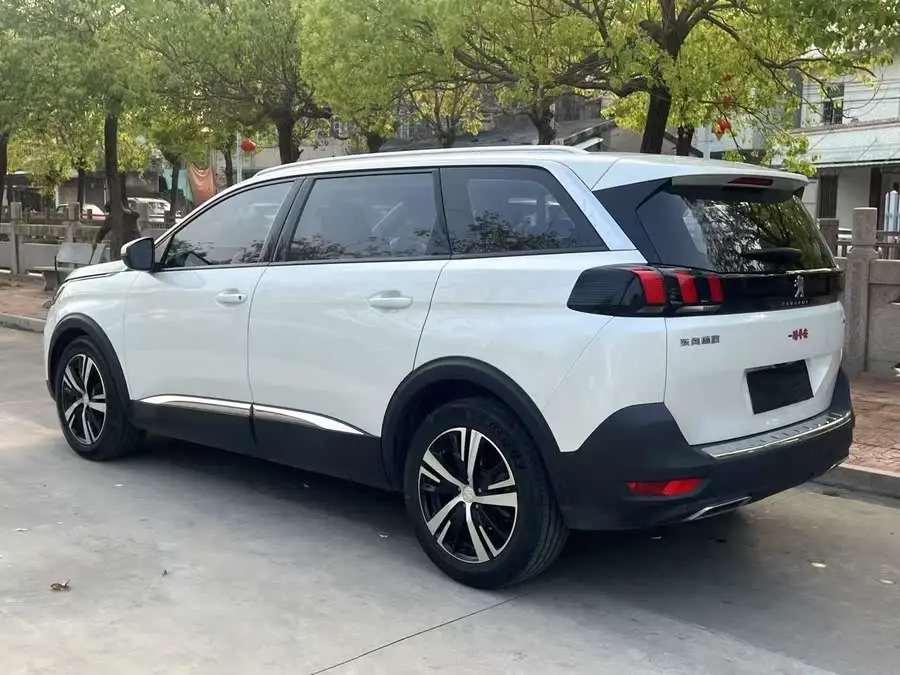 Peugeot 5008 2021 400THP 5-Seater Strength Edition