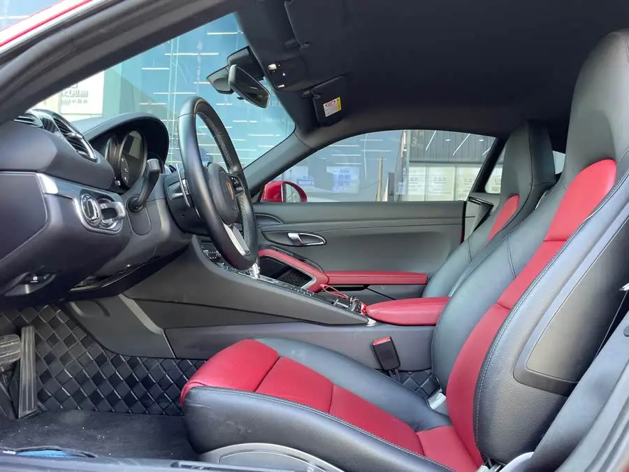 Porsche 718 2020 Cayman 2.0T