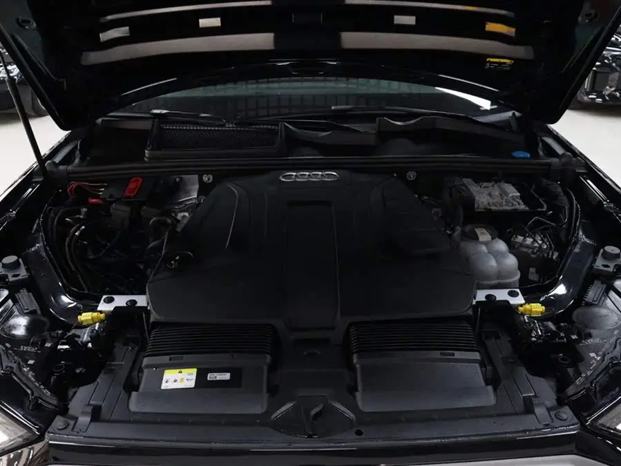 Audi Q7 2021 45 TFSI quattro S line Sport