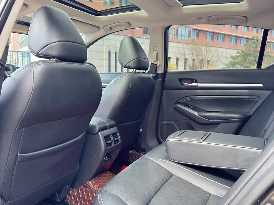 تينلاي 2021 2.0 لتر XL نسخة مريحة