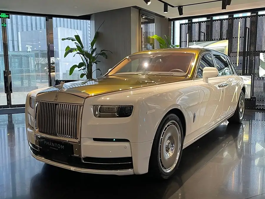 Phantom 2018 6.7T Long Wheelbase Version