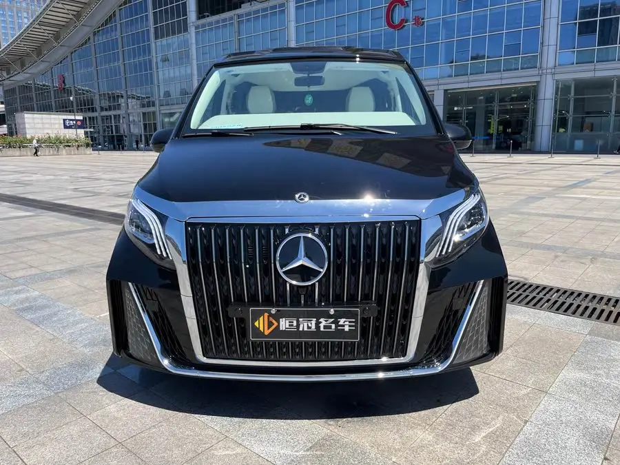 فيتو 2023 2.0T إصدار الأعمال 7 مقاعد