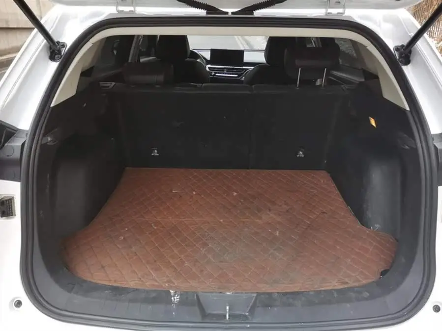 هافال H6 إصدار 2023 النسخة الوطنية 1.5T أوتوماتيكي حضري