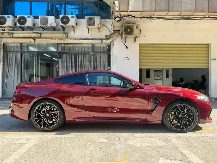 BMW M8 2019 M8 Coupe Thunder Edition