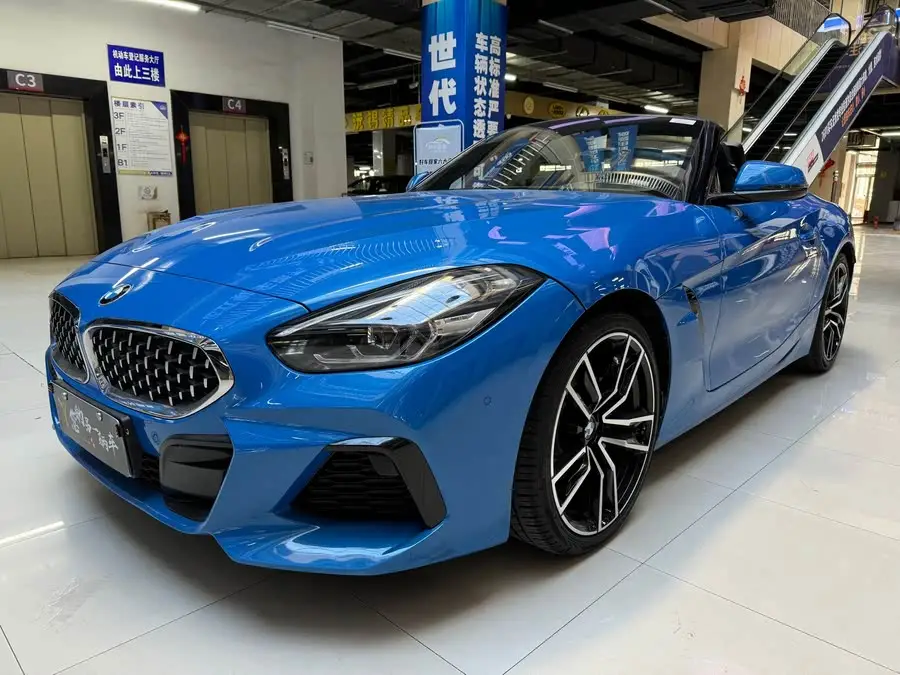 بي إم دبليو Z4 2019 sDrive 25i مجموعة الرياضية M