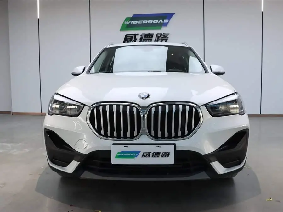 بي أم دبليو X1 2021 sDrive25Li إصدار رائد