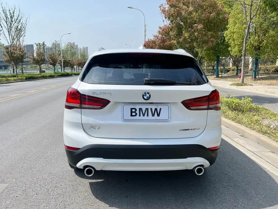 BMW X1 2022 sDrive25Li Leading Edition