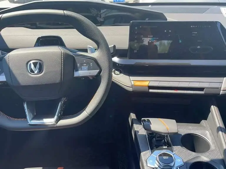 Changan UNI-V 2024 1.5T Exclusive