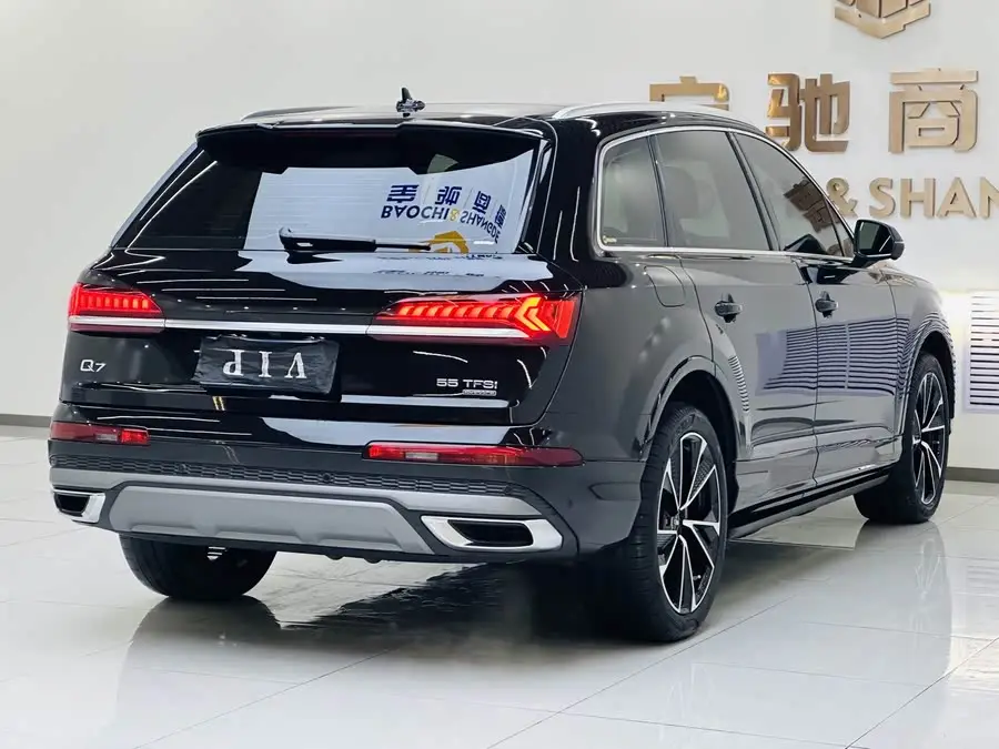 Audi Q7 2022 55 TFSI quattro S line Sport