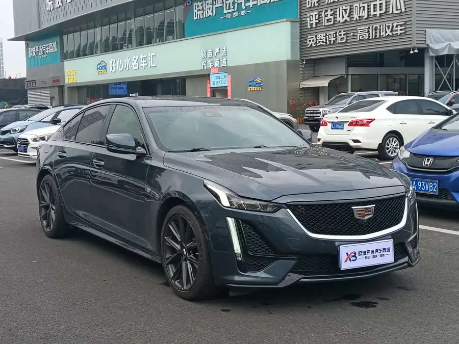 كاديلاك CT5 2021 28T بلاتينيوم سبورت