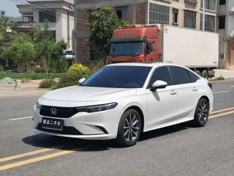 2023 Model 240TURBO CVT Luxury Edition