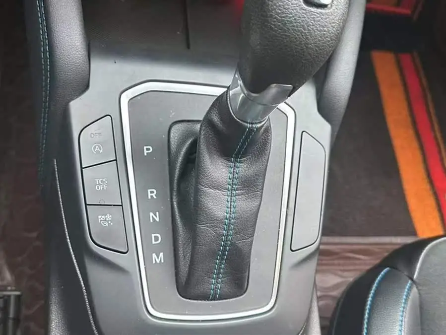 2022 فورد فوكس سيدان إيكوبوست 180 أوتوماتيكي S