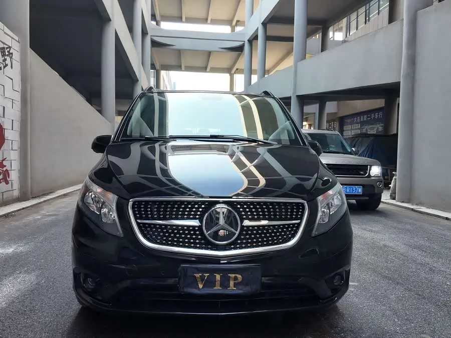 Vito 2020 2.0T Business Edition 7-seater
