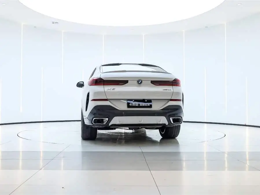 بي إم دبليو X6 2023 xDrive30i حزمة M الرياضية