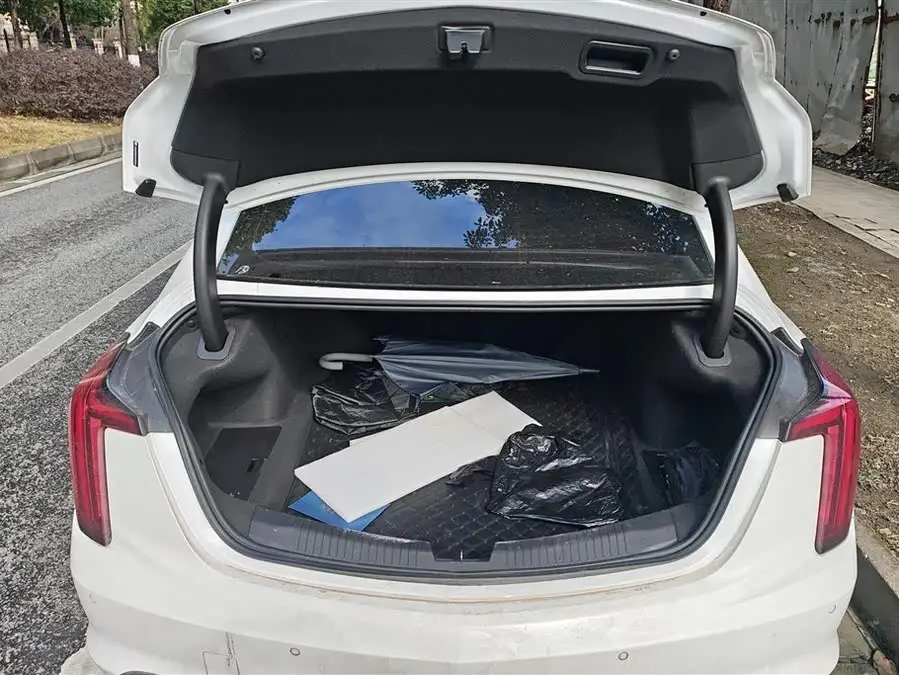 Cadillac CT5 2022 28T Luxury (Standard Edition)