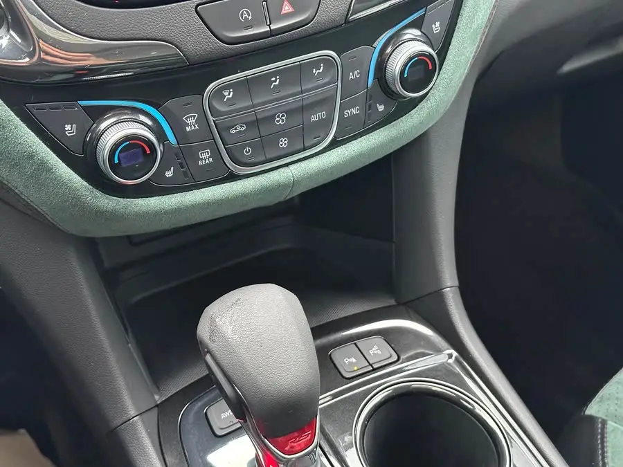 2021 شيفروليه إكوينوكس 550T RS نسخة ذكية للطرق الوعرة