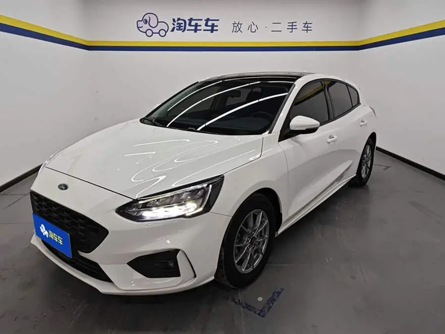 فورد فوكس 2021 هاتشباك إيكوبوست 180 أوتوماتيك تريند