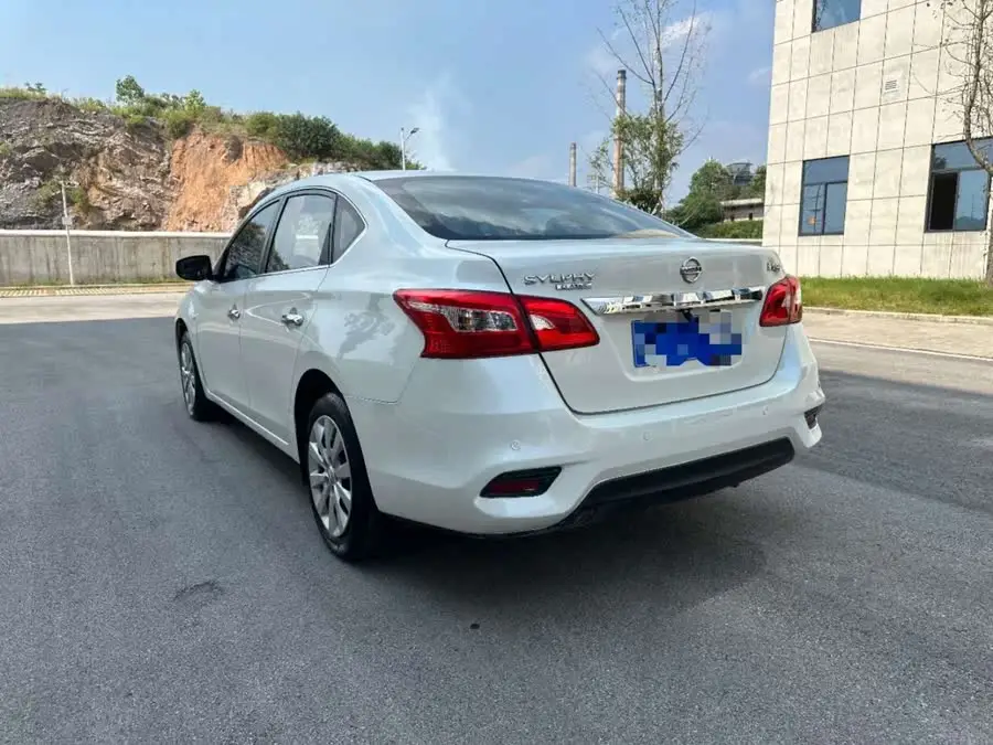 2022 Nissan Sylphy Classic 1.6XL CVT Luxury Edition