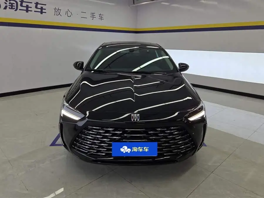 بيوك ريجال 2024 25T إصدار سوبر إنجوي