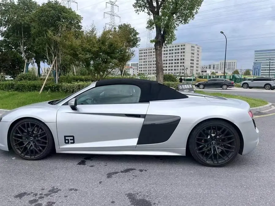 أودي R8 2017 V10 سبايدر