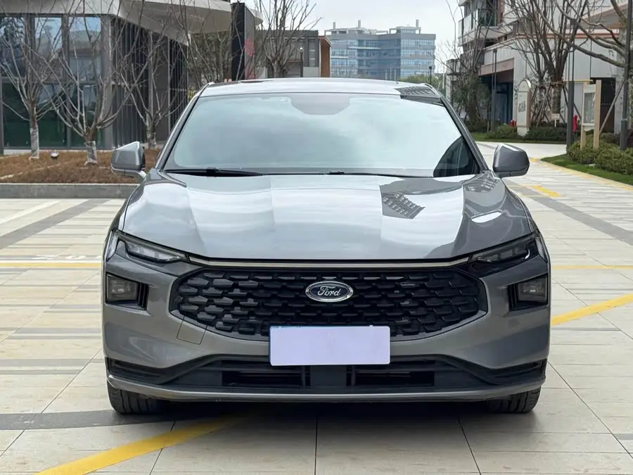 2023 Mondeo EcoBoost 180 Stylish Edition