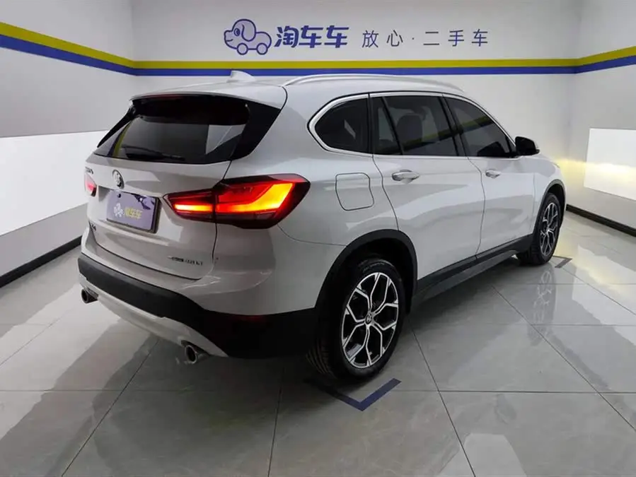 BMW X1 2022 sDrive25Li Leading Edition