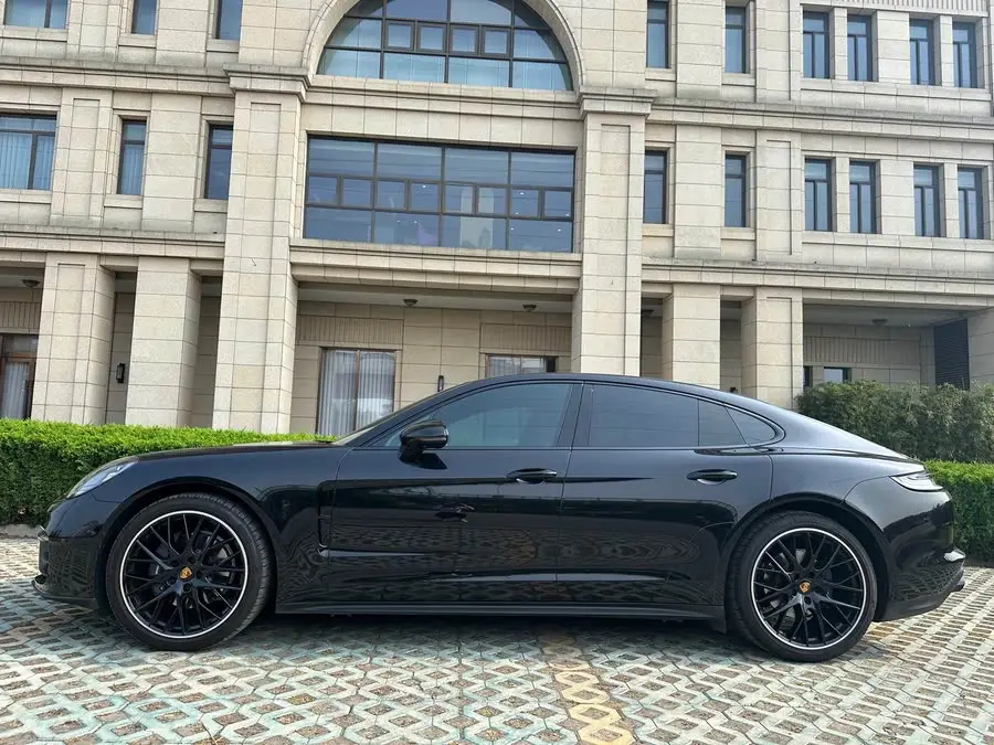2023 Panamera 2.9T Platinum Edition