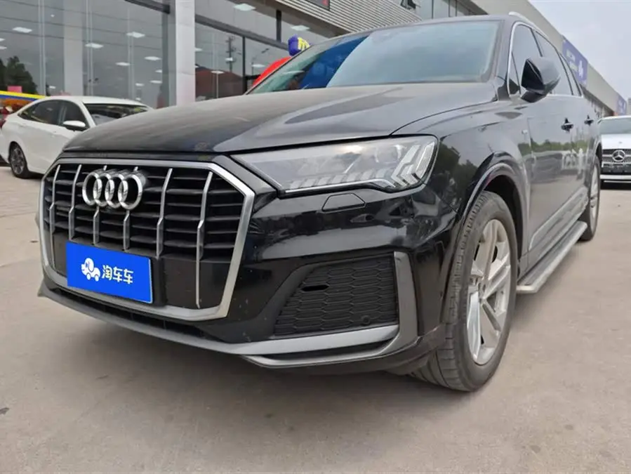 Audi Q7 2022 45 TFSI quattro S line Sport