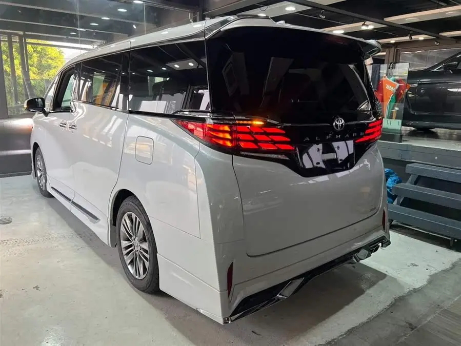 ألڤارد 2025 ثنائي المحرك 2.5 لتر إصدار الذهب المميز