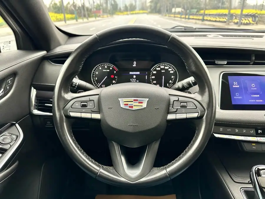 Cadillac XT4 2020 Model Facelift 28T Two-Wheel Drive Technical Version