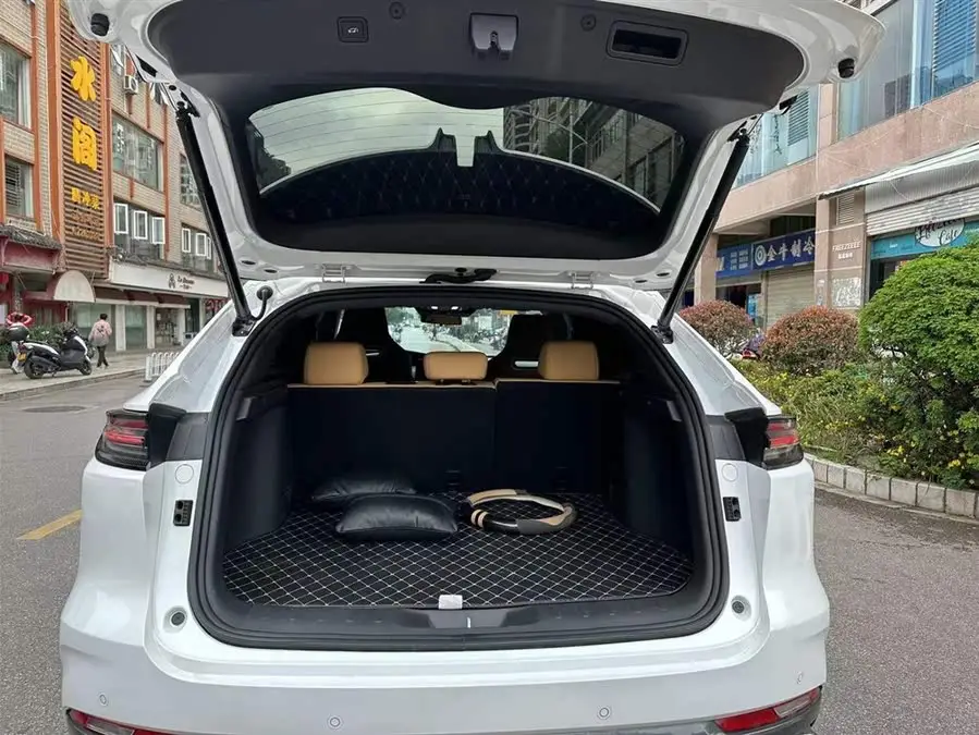 Changan UNI-K 2021 2.0T Deluxe