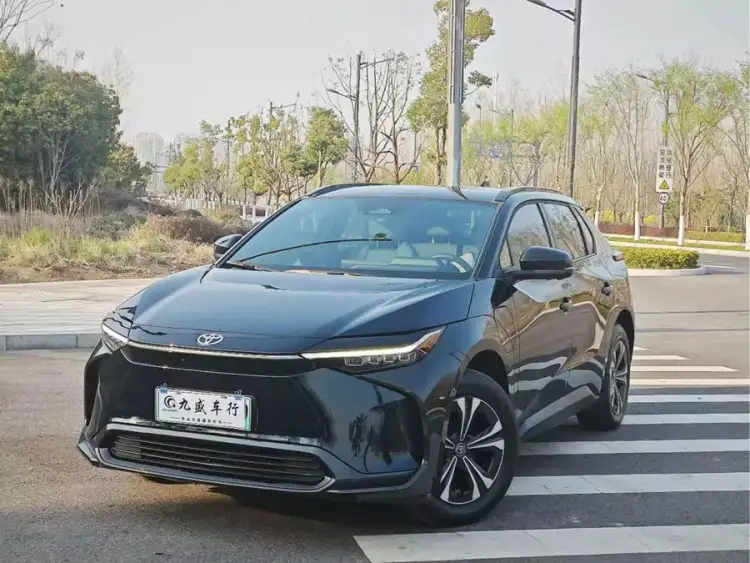 FAW Toyota bZ4X 2022 All-Wheel Drive High-Performance PRO Version