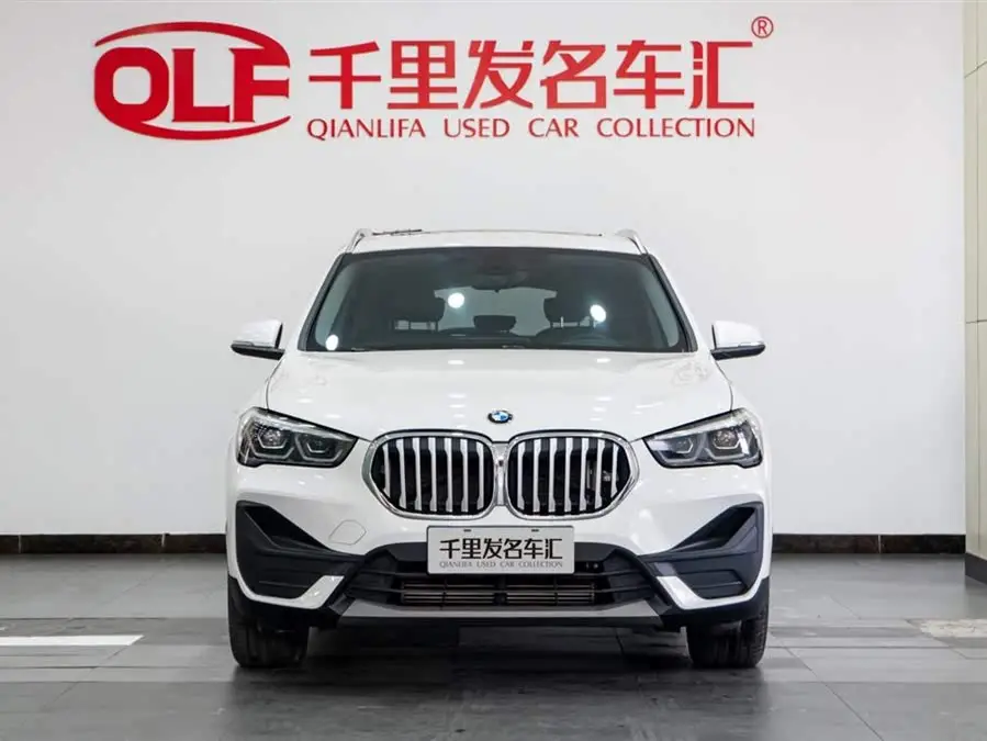 بي إم دبليو X1 2021 sDrive20Li إصدار الموضة