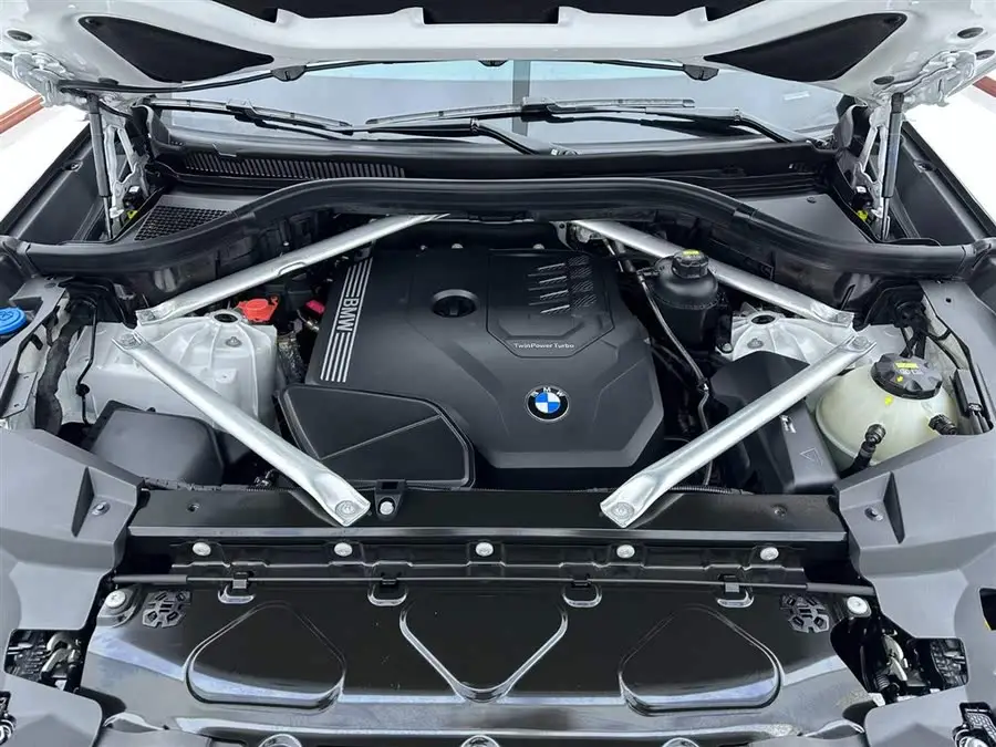 BMW X5 2022 Facelift xDrive 30Li M Sport Package