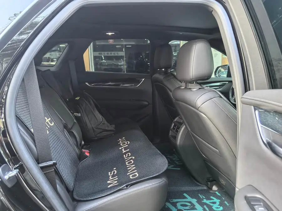 Cadillac XT5 2024 2.0T Two-Wheel Drive Luxe