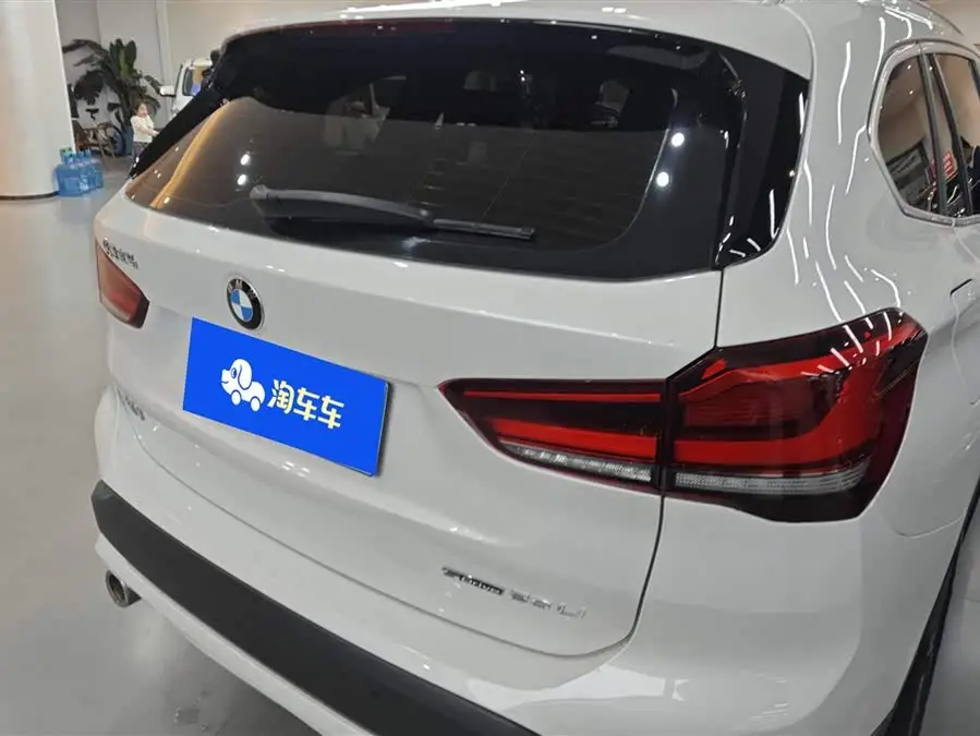 BMW X1 2022 sDrive25Li Leading Edition