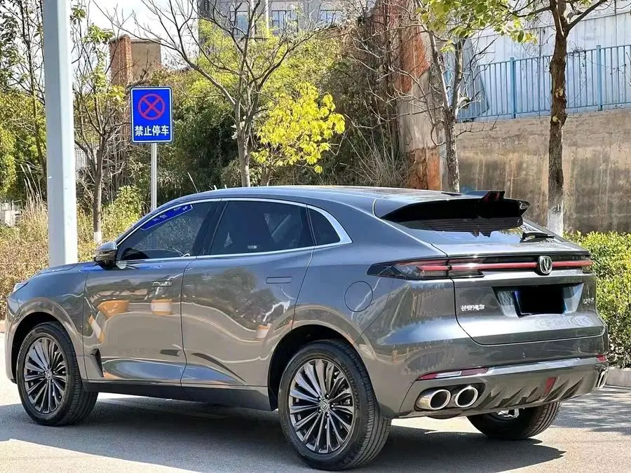 شانجان UNI-K 2021 2.0T الفاخرة