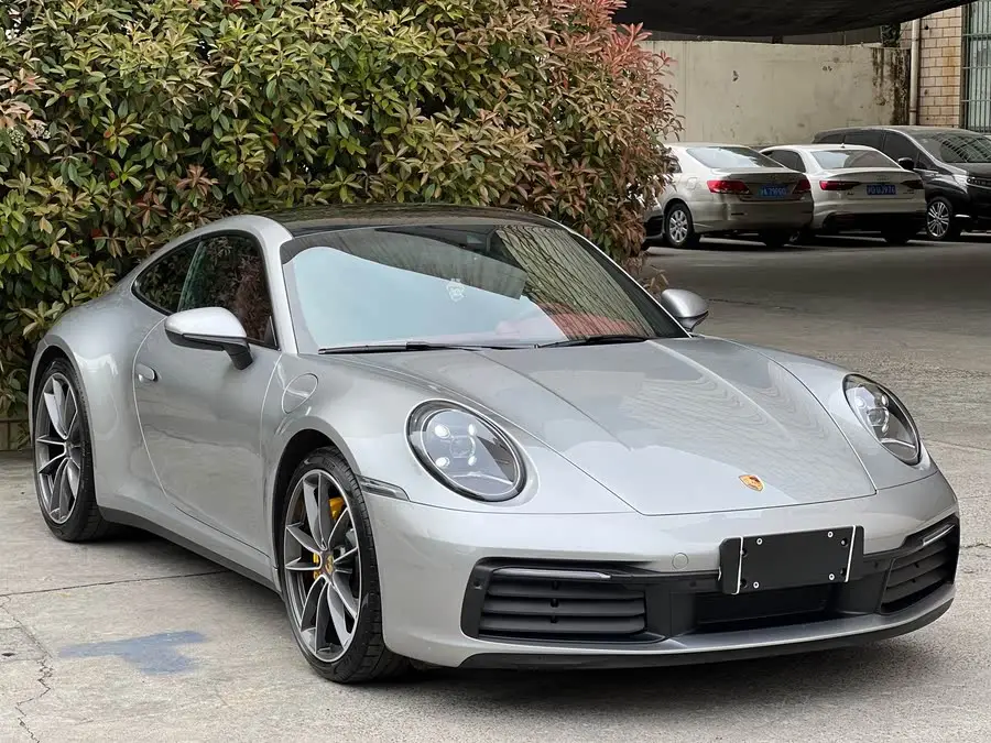 Porsche 911 2022 Carrera 3.0T