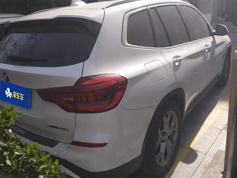 BMW X3 2020 xDrive28i Luxury Package