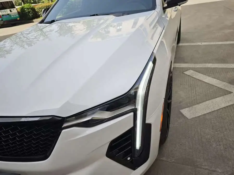 Cadillac CT4 2022 28T Luxury