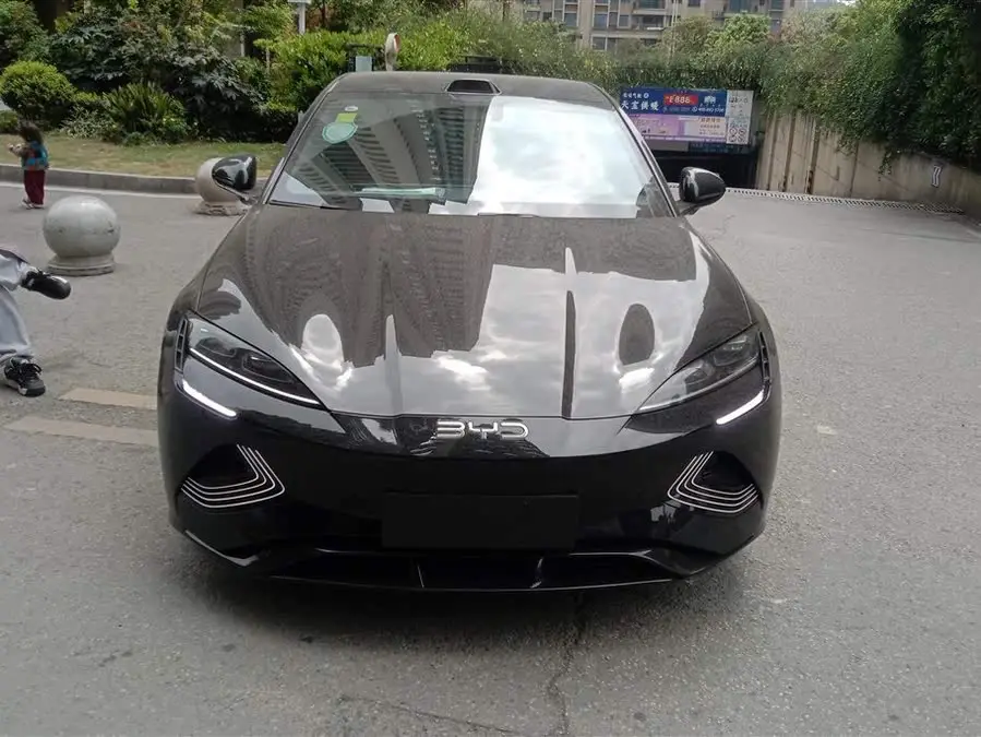 ختم 2025 طراز 650 نسخة القيادة الذكية